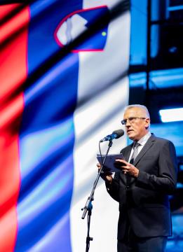 Dan drzˇavnosti, SIDDHARTA-16